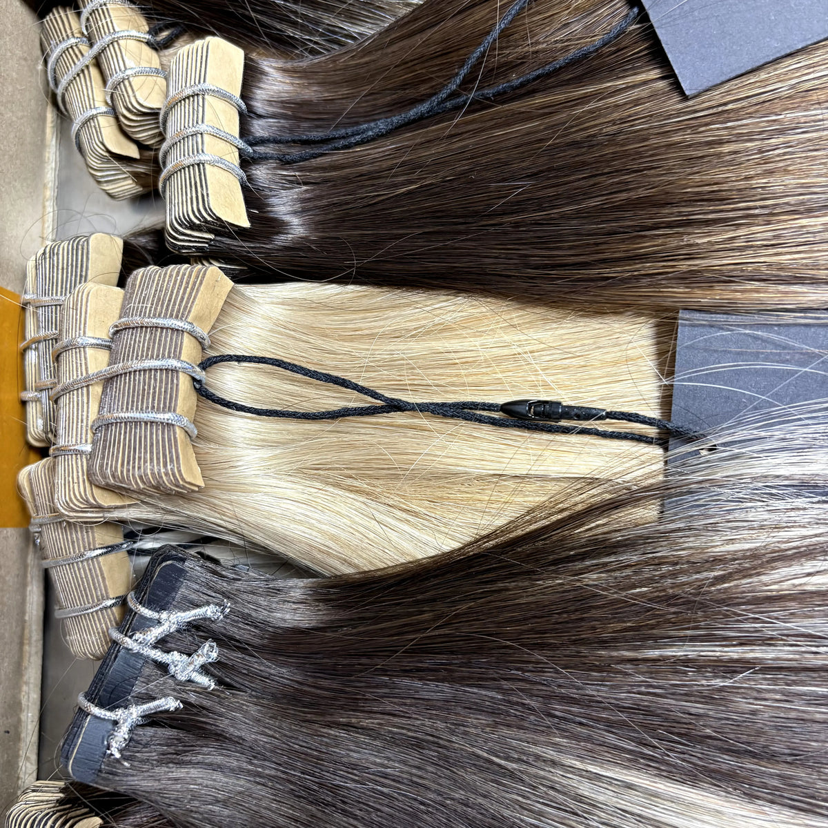 Tape in Vietnamese Virgin Human Hair 50g/ Colored Straight Extensions Skin Weft