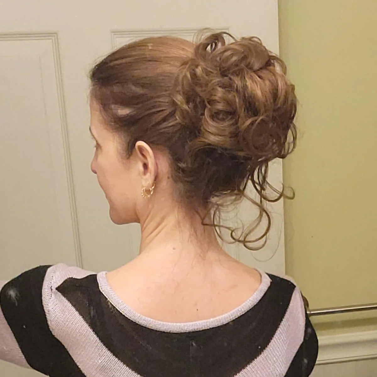 Synthetic Hair Bun Chignon Messy Curly Hairband Elastic Tight Hairpiece Women's Ring