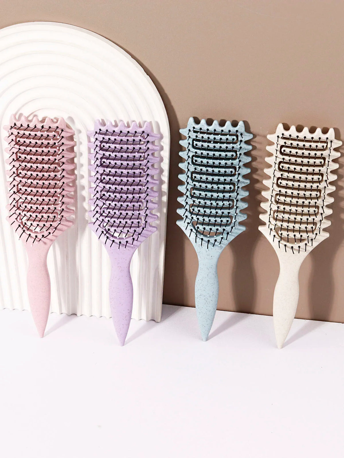 Curling Styling Brush, Hollow Massage Comb, Nylon Bristles, ABS Handle, Comfortable Grip