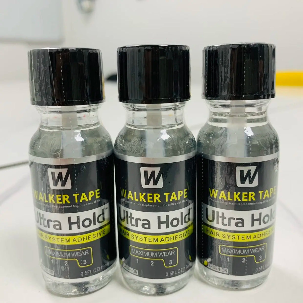 Wholesale Ultra Hold Lace Wig Glue Waterproof Transparent Lace Adhesive for Hair Replacement Brush-on Glue